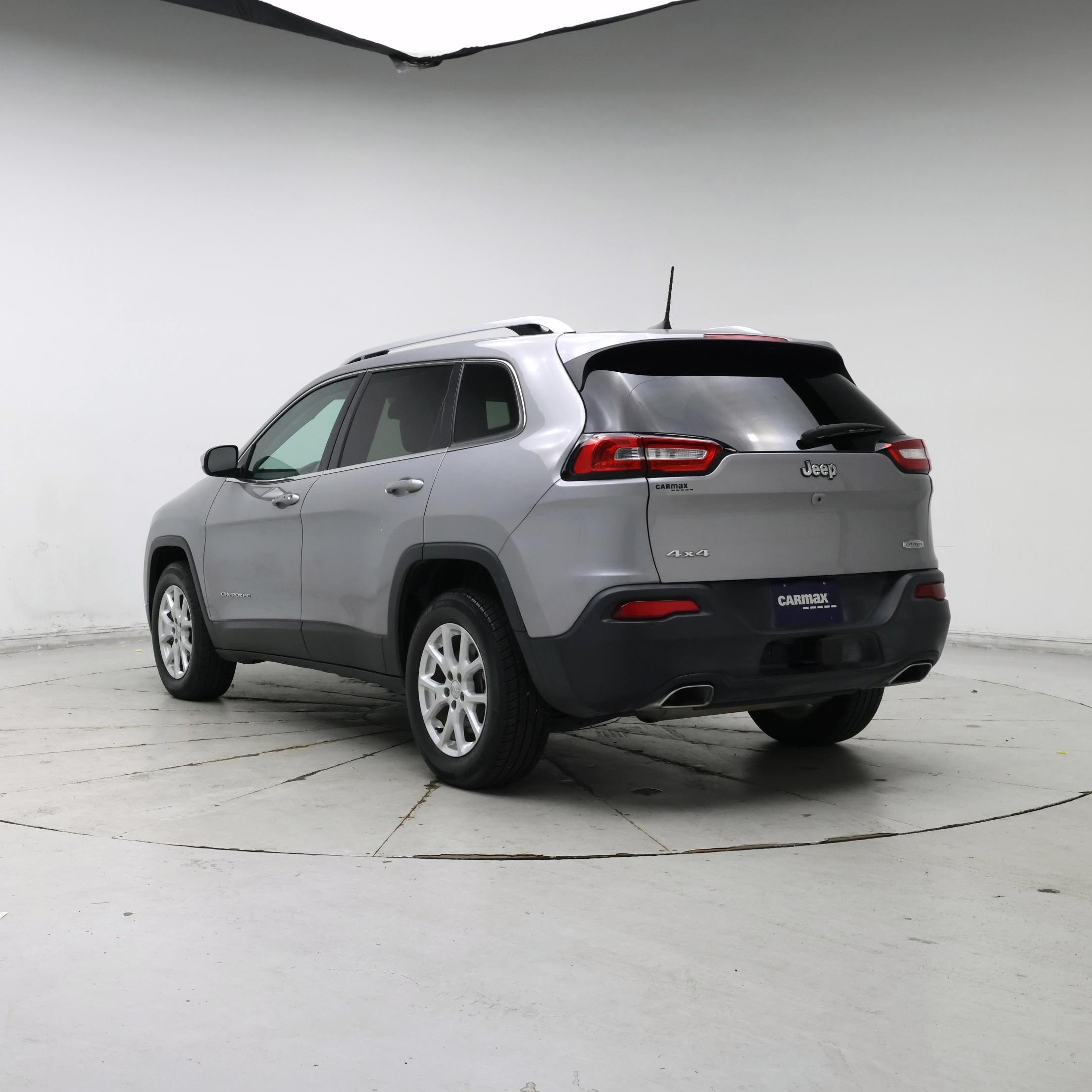 Thumbnail: 2016 Jeep Cherokee - 2