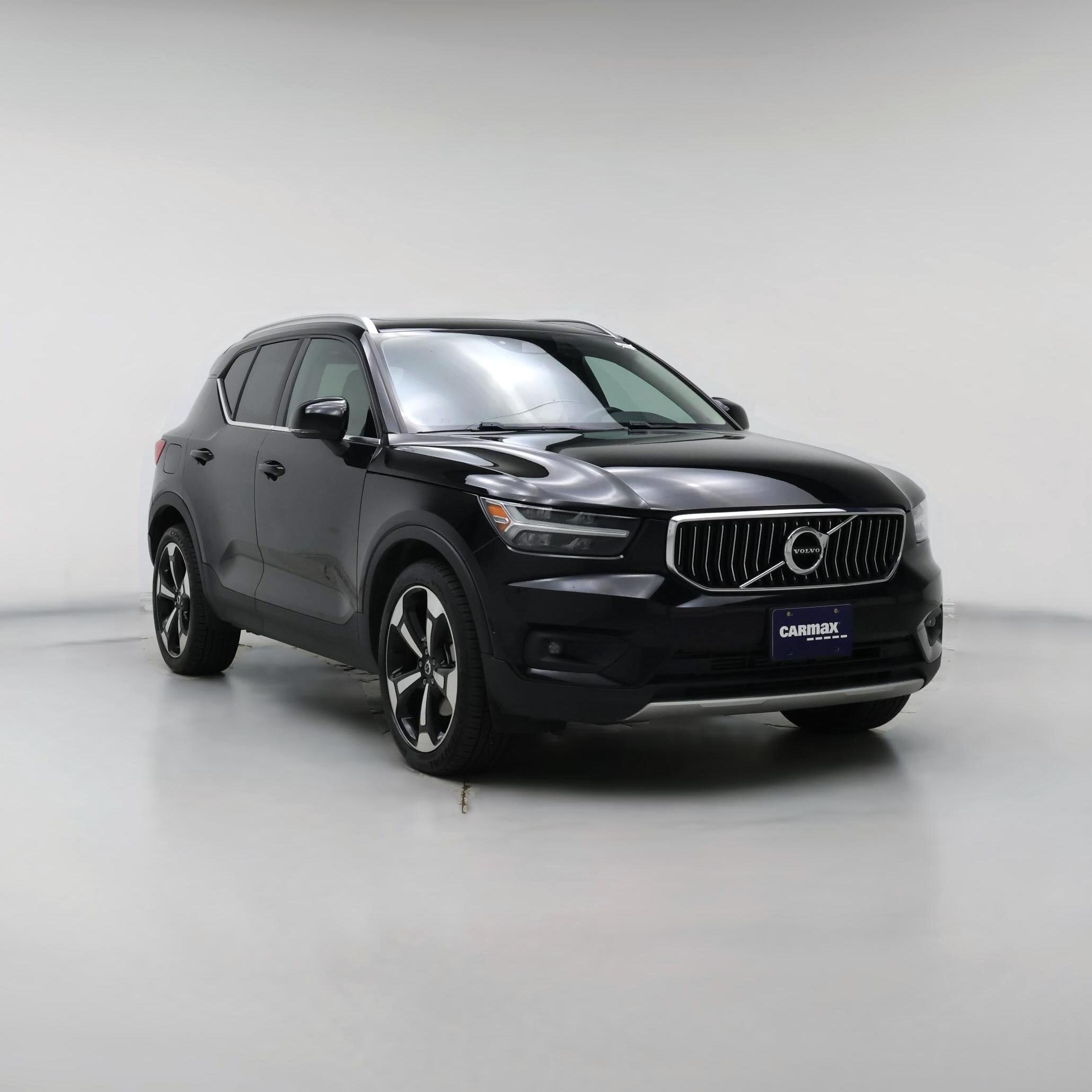 Thumbnail: 2019 Volvo XC40 - 1
