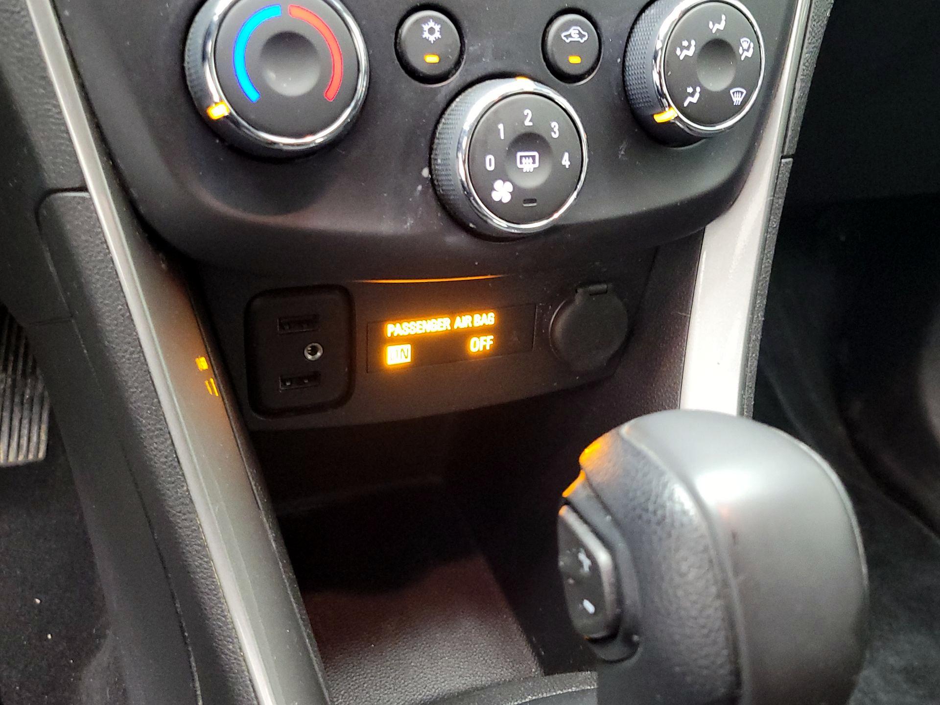 Thumbnail: 2018 Chevrolet Trax - 18