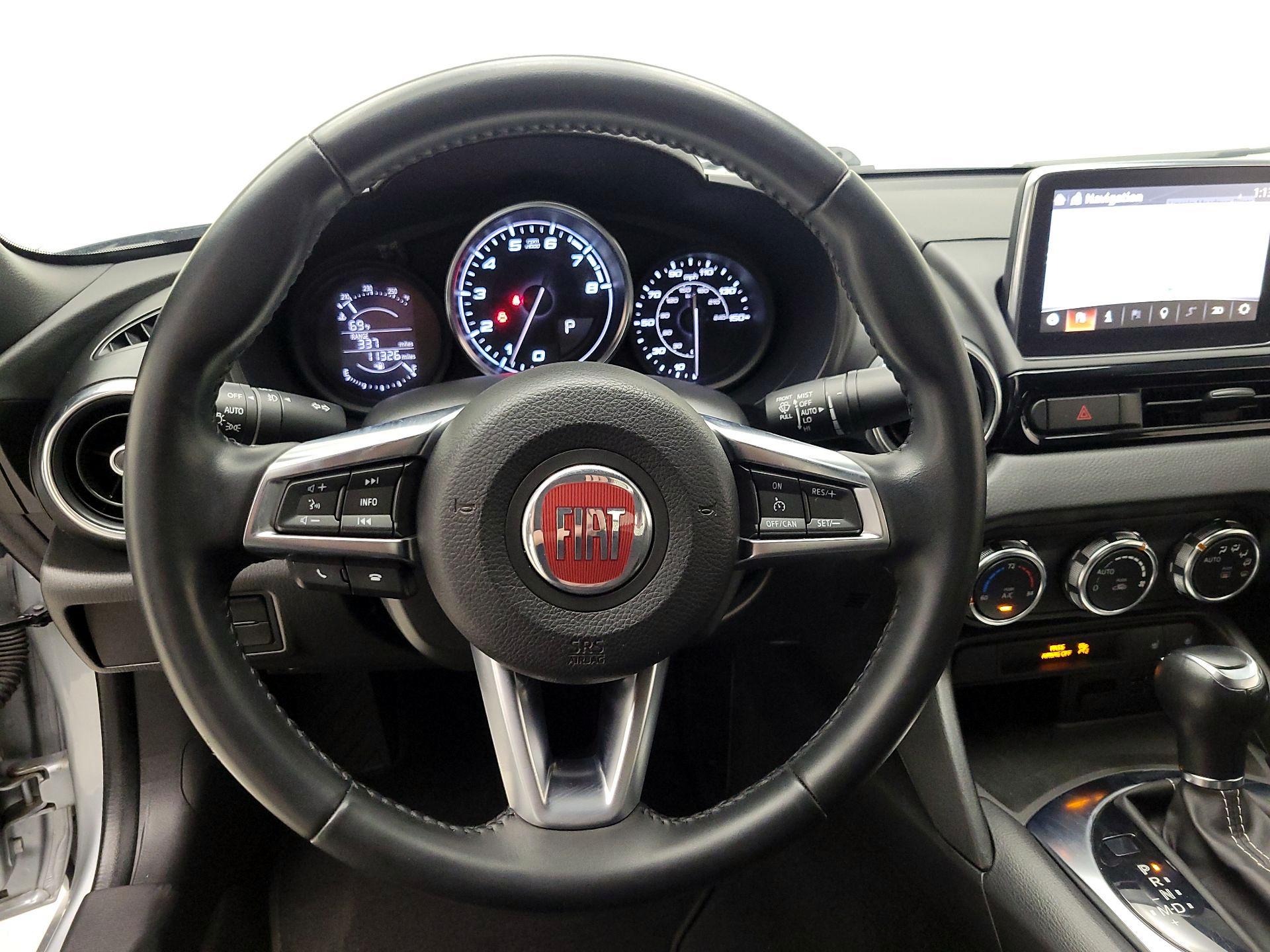 Thumbnail: 2018 Fiat 124 Spider - 10