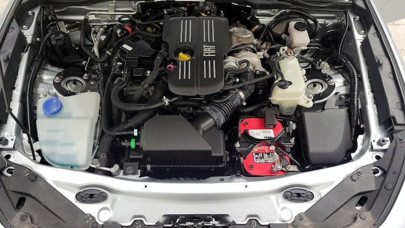 2018 Fiat 124 Spider Abarth 21