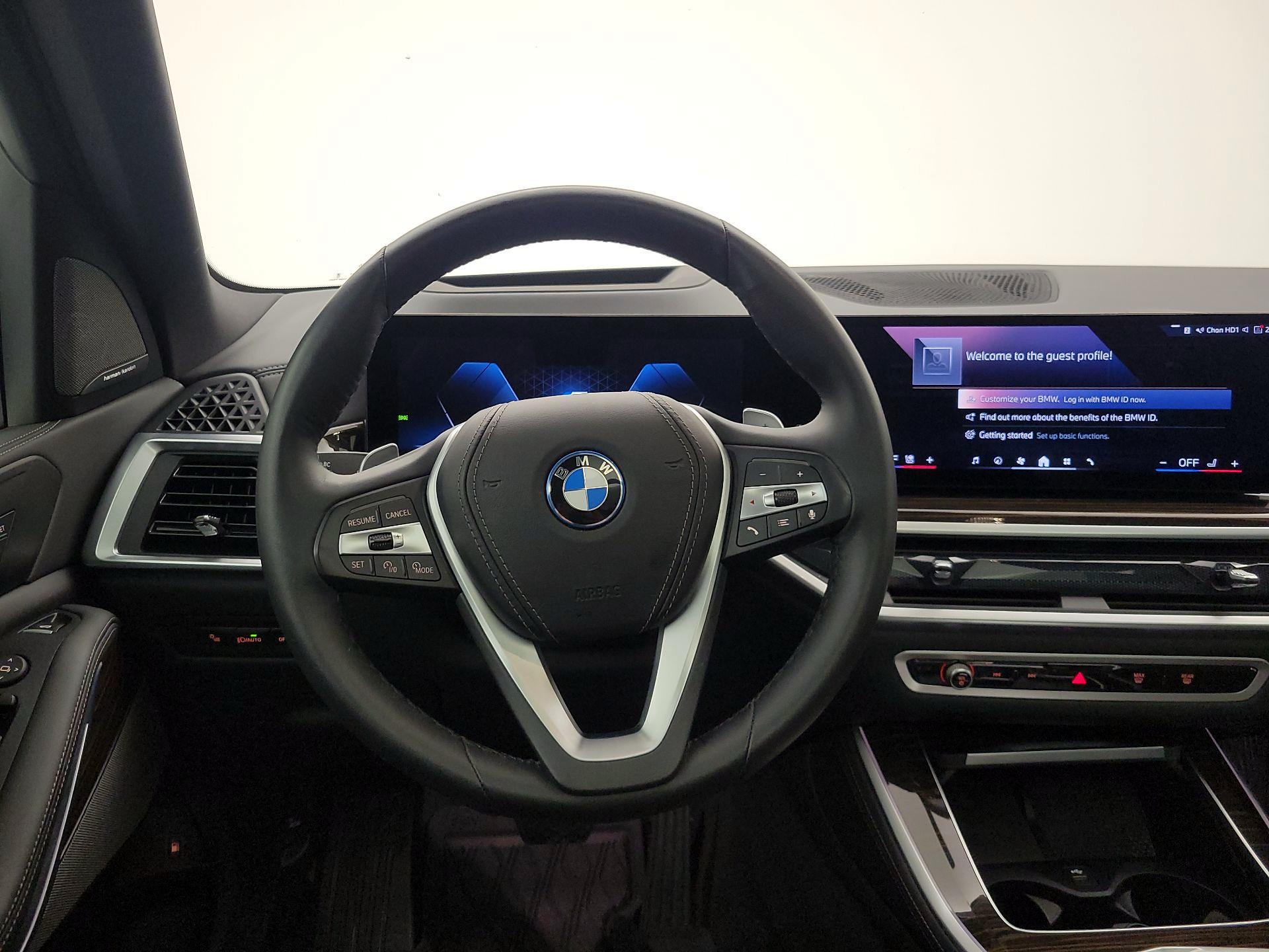 Thumbnail: 2024 BMW X5 - 10
