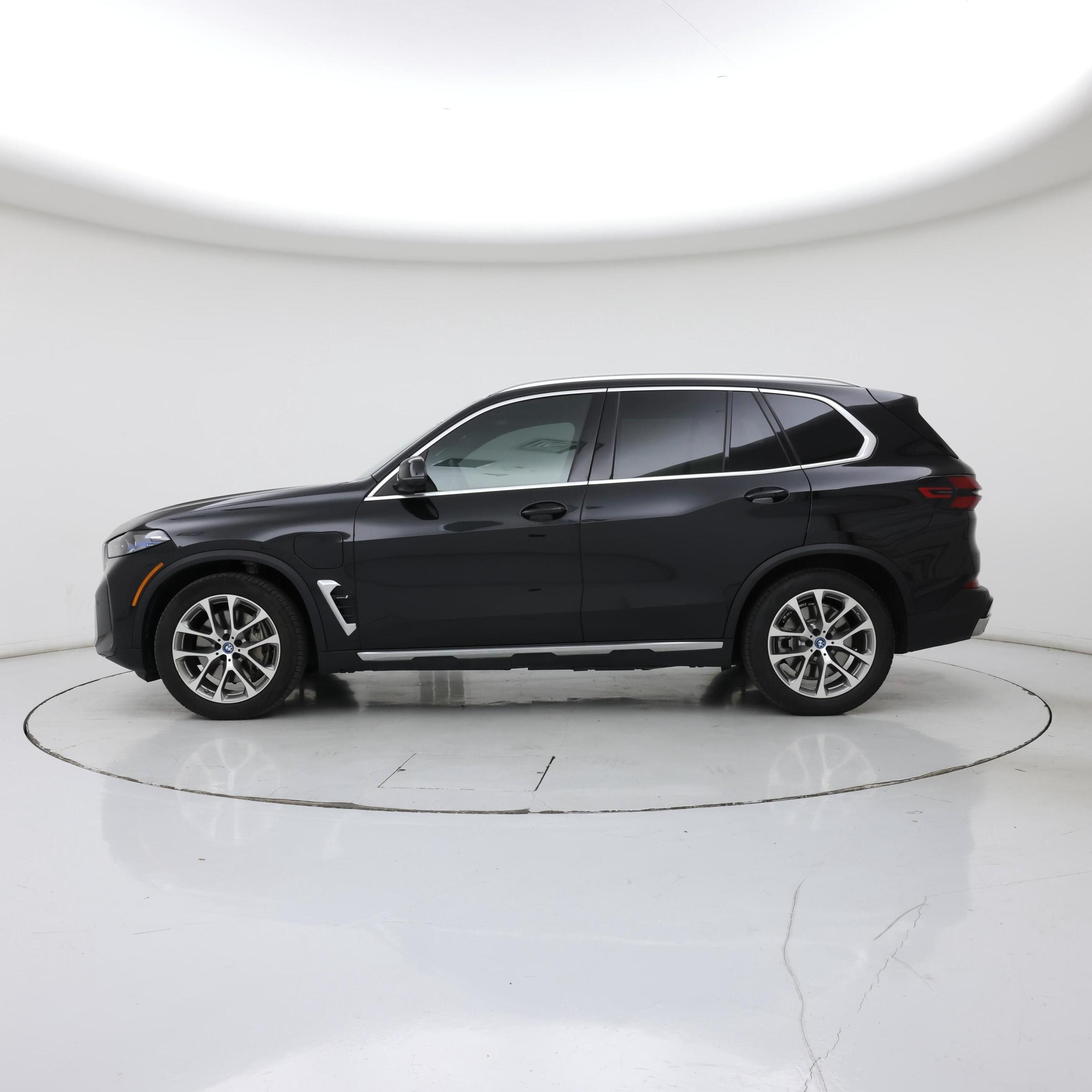 Thumbnail: 2024 BMW X5 - 3