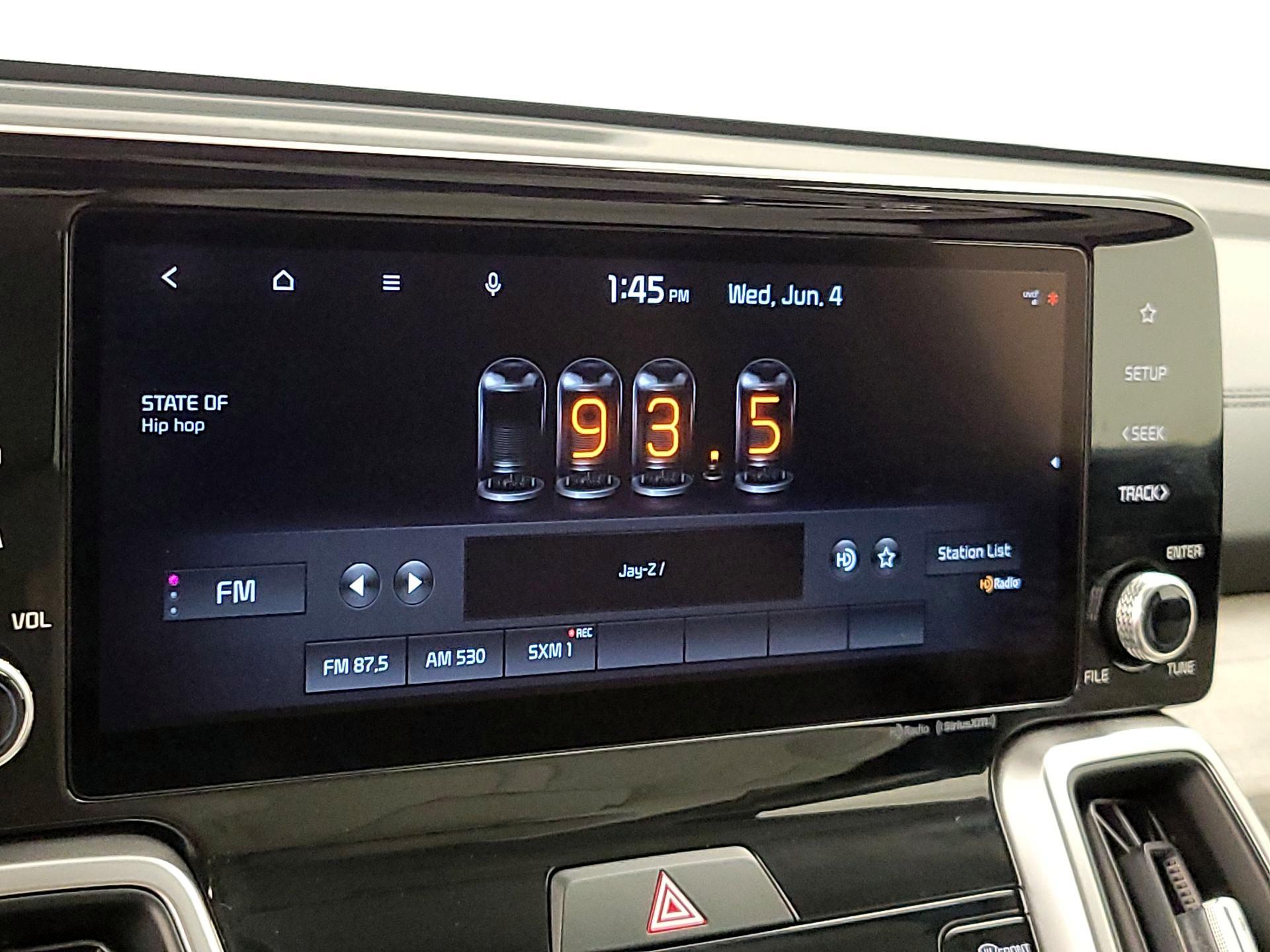 Thumbnail: 2022 Kia Sorento - 16