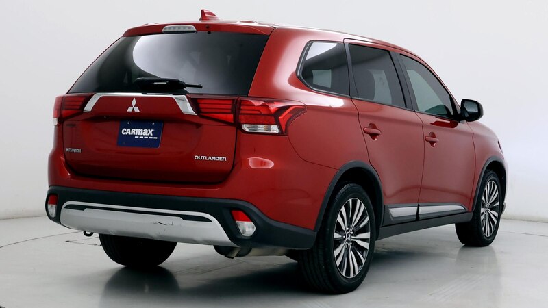 2019 Mitsubishi Outlander ES 8