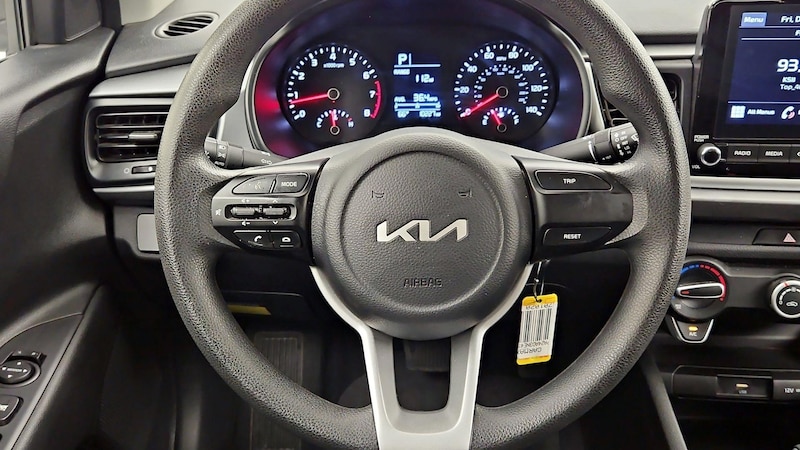 2022 Kia Rio LX 10