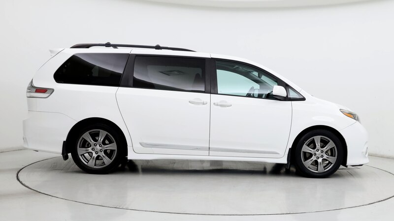 2017 Toyota Sienna SE Premium 7