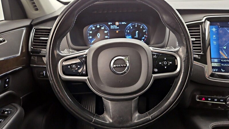 2018 Volvo XC90 T6 Momentum 10