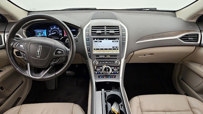 2017 Lincoln MKZ Reserve 9