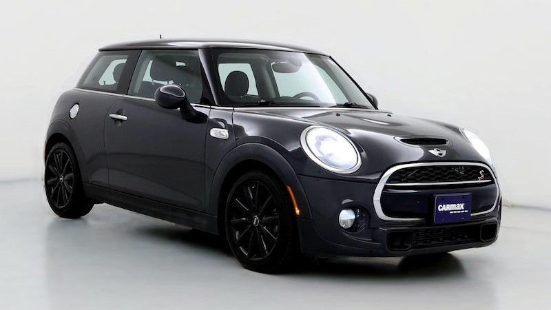 2015 MINI Cooper Hardtop S Hero Image