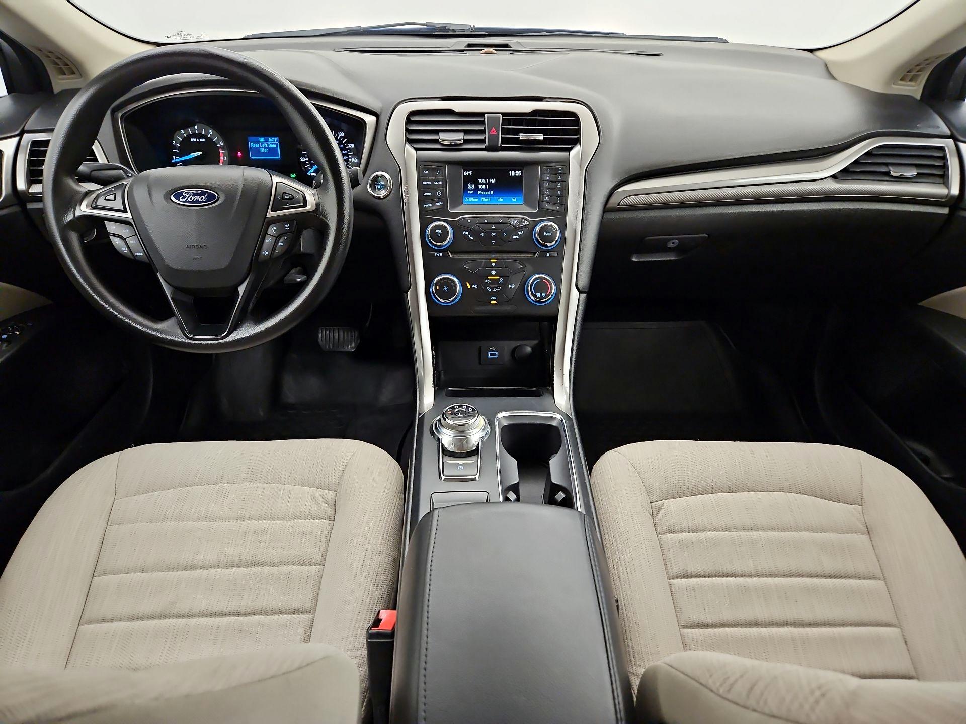 Thumbnail: 2017 Ford Fusion - 9