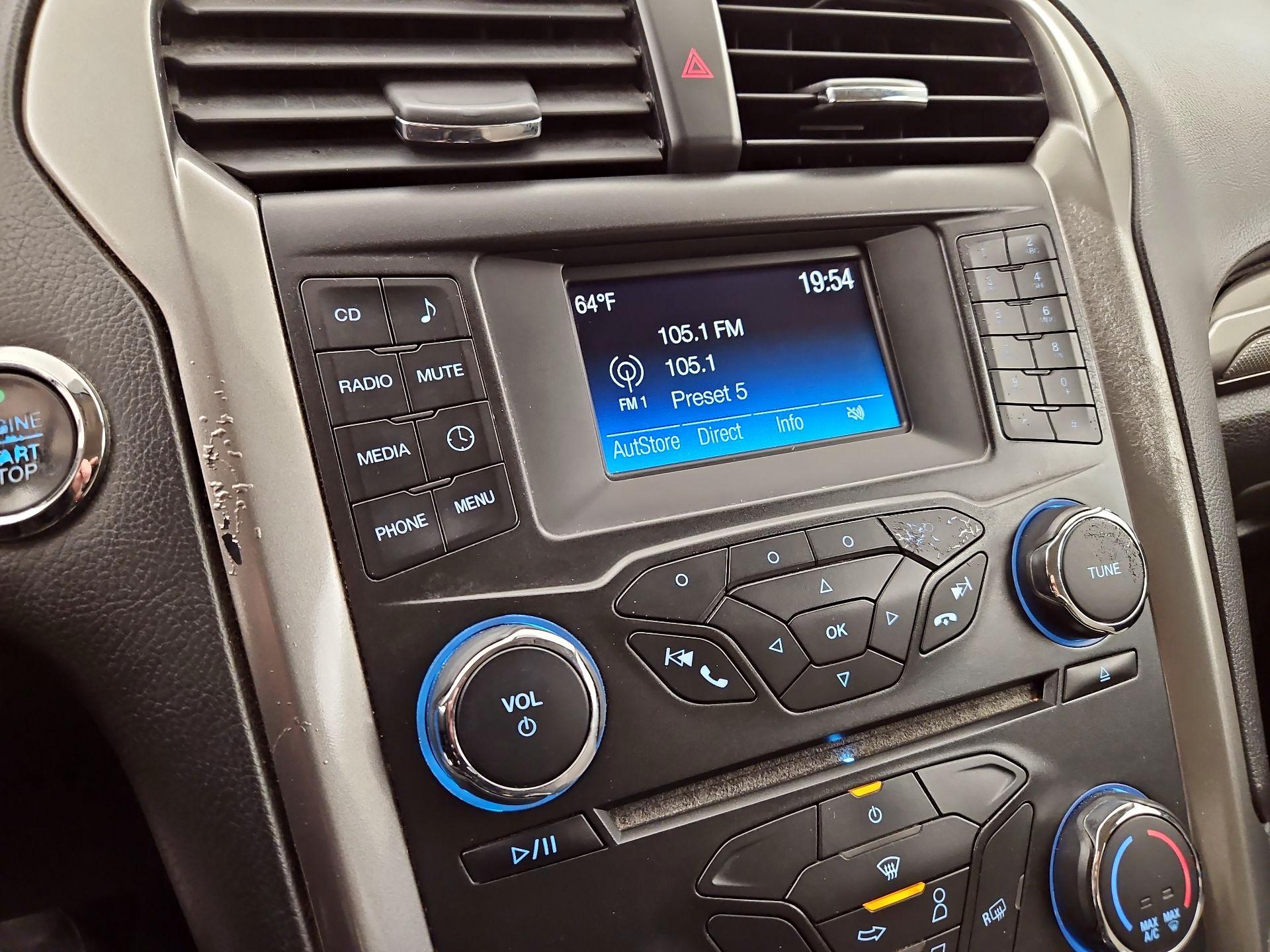 Thumbnail: 2017 Ford Fusion - 15