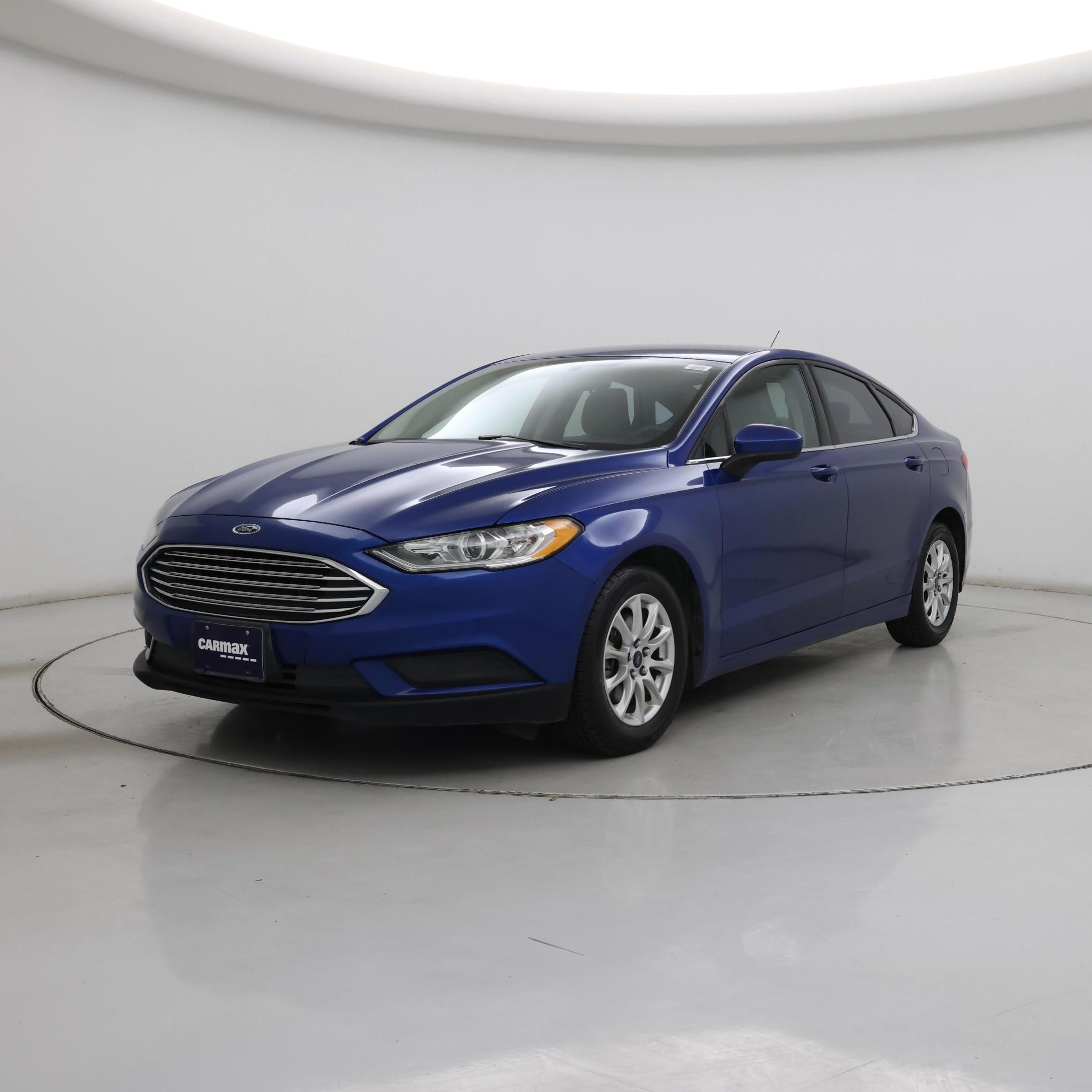 Thumbnail: 2017 Ford Fusion - 4