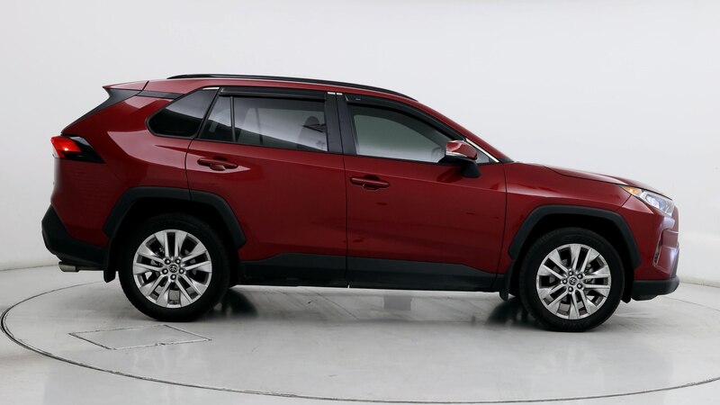 2019 Toyota RAV4 XLE Premium 7