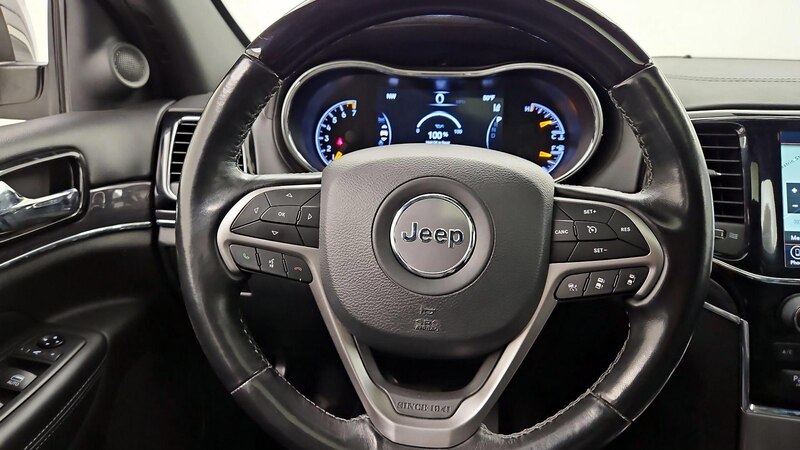 2020 Jeep Grand Cherokee Overland 10