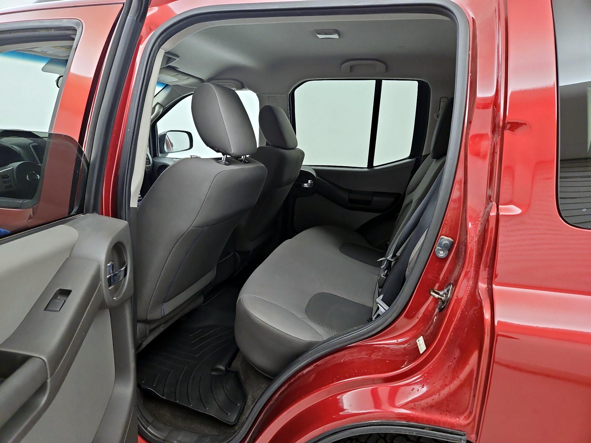 Thumbnail: 2014 Nissan Xterra - 17