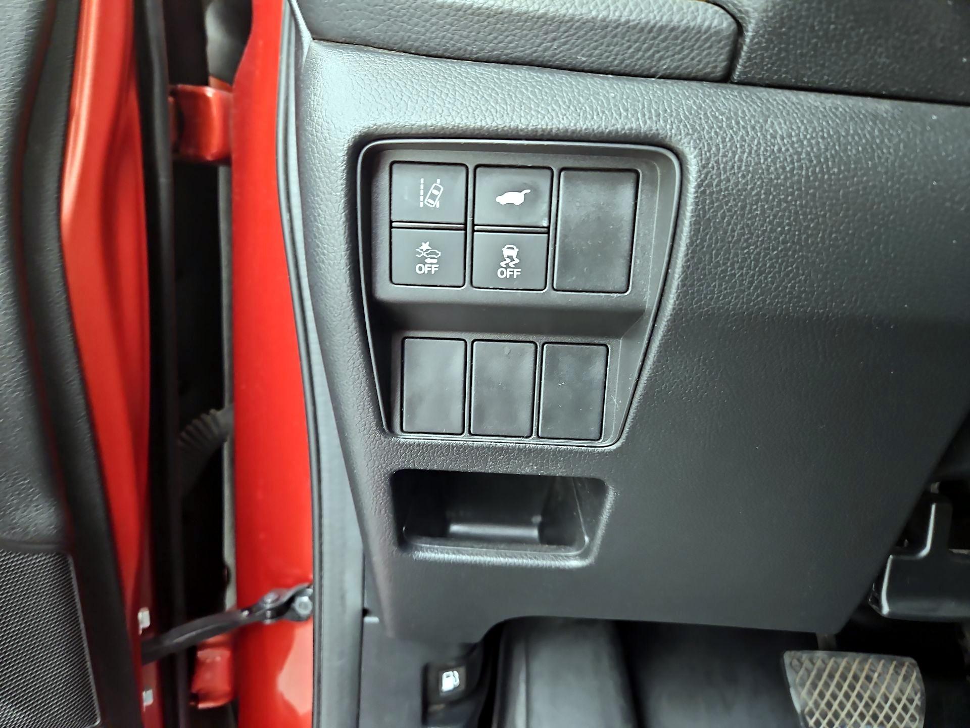 Thumbnail: 2017 Honda CR-V - 13