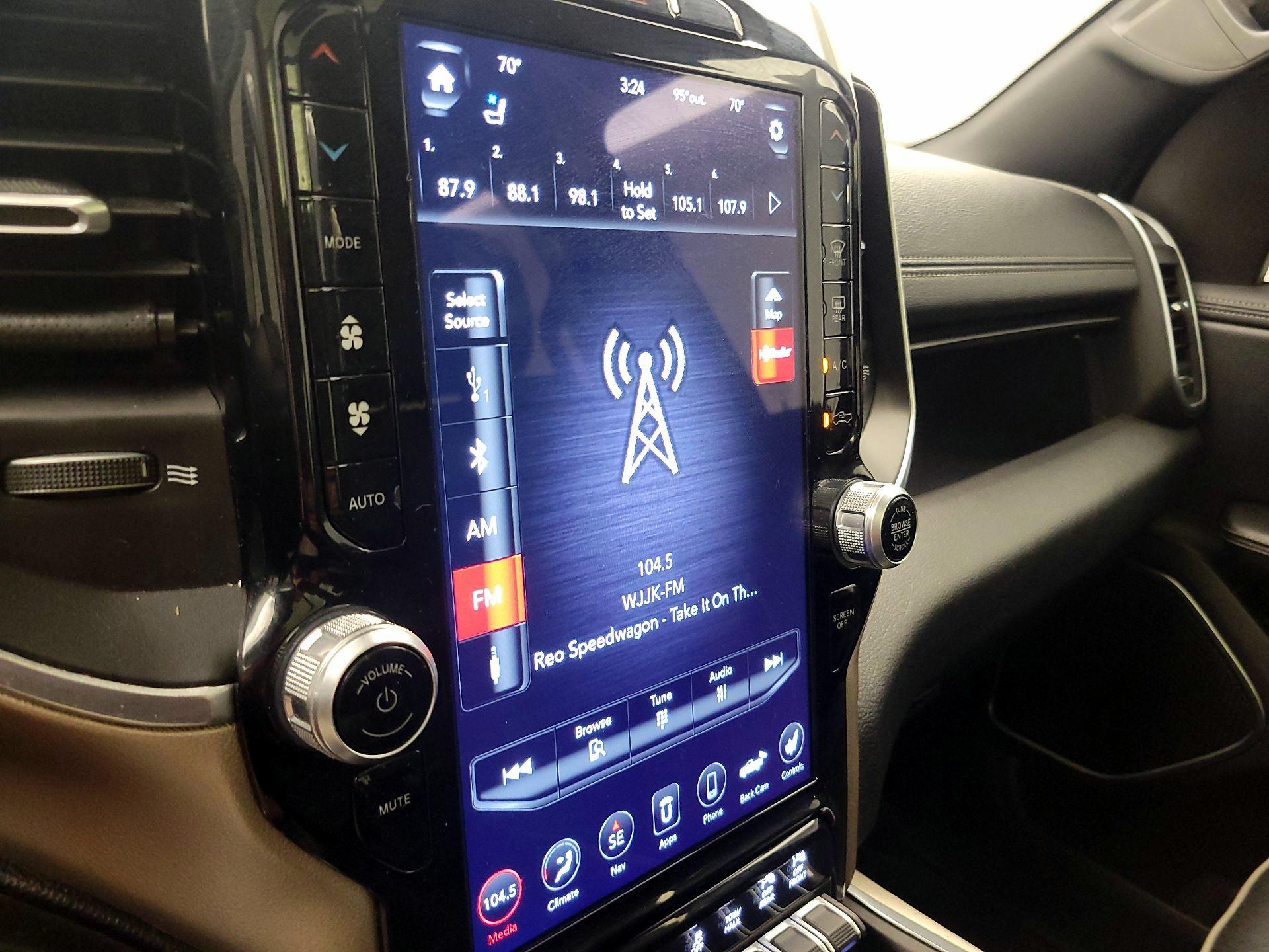 Thumbnail: 2019 RAM 1500 - 16
