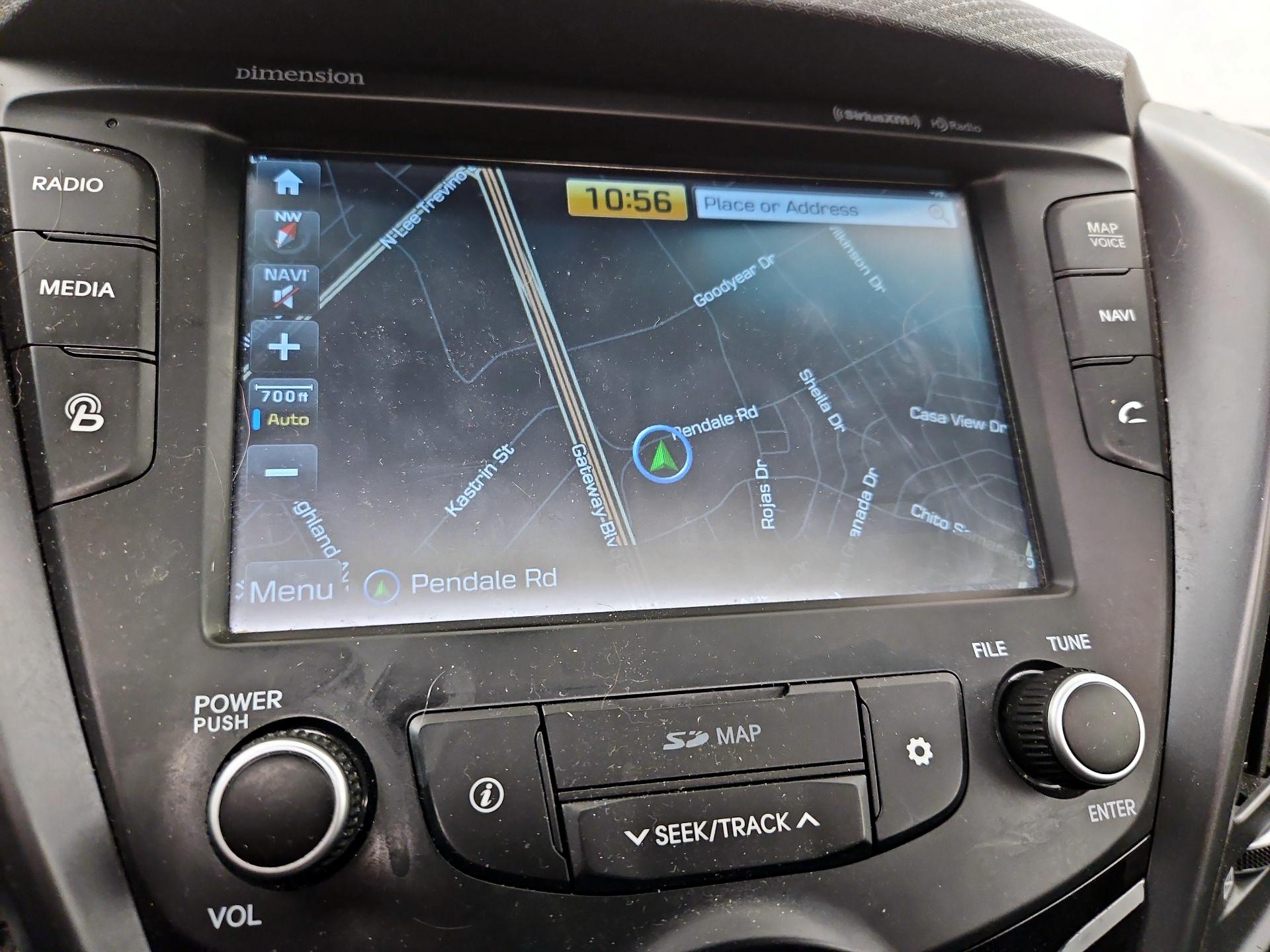 Thumbnail: 2016 Hyundai Veloster - 14