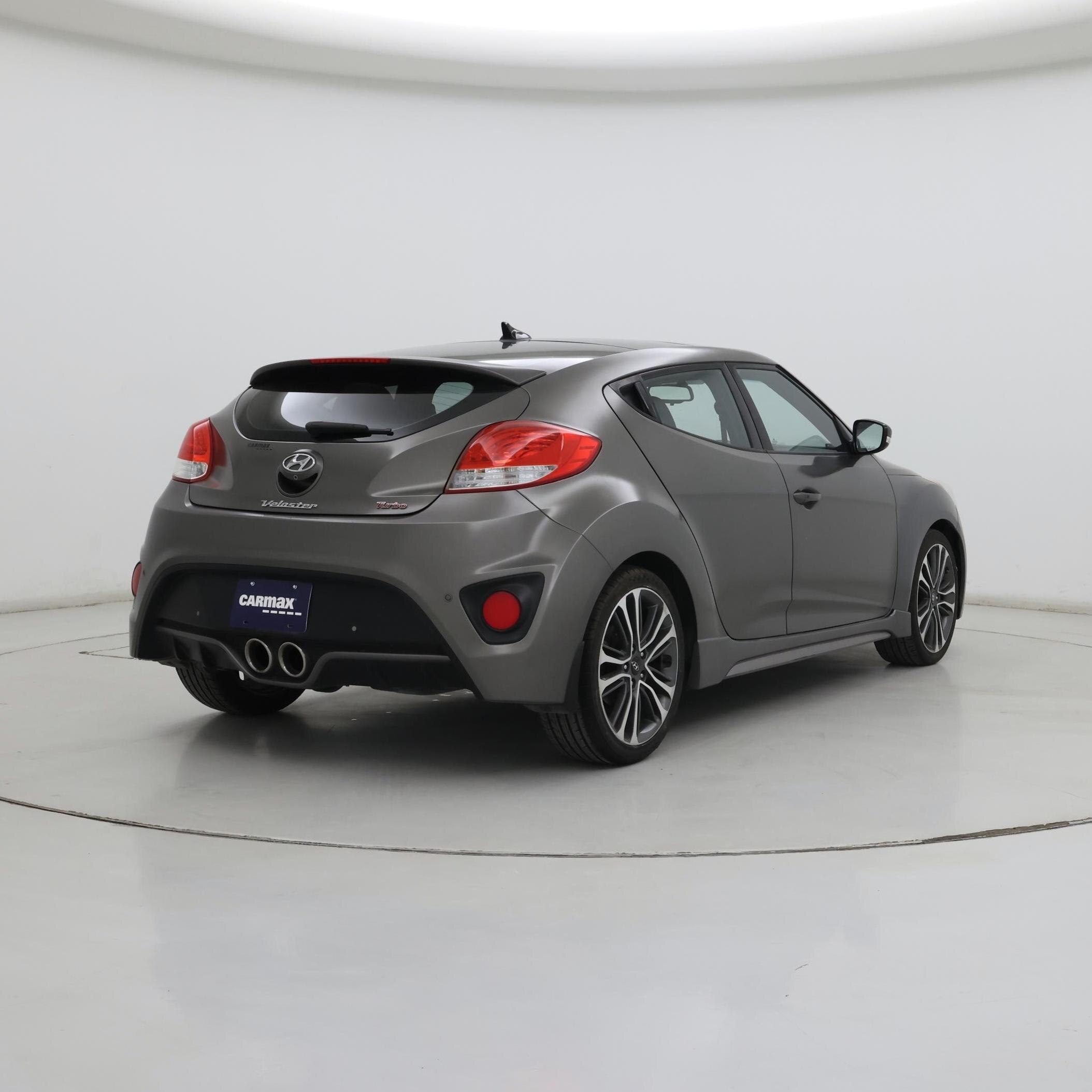 Thumbnail: 2016 Hyundai Veloster - 8