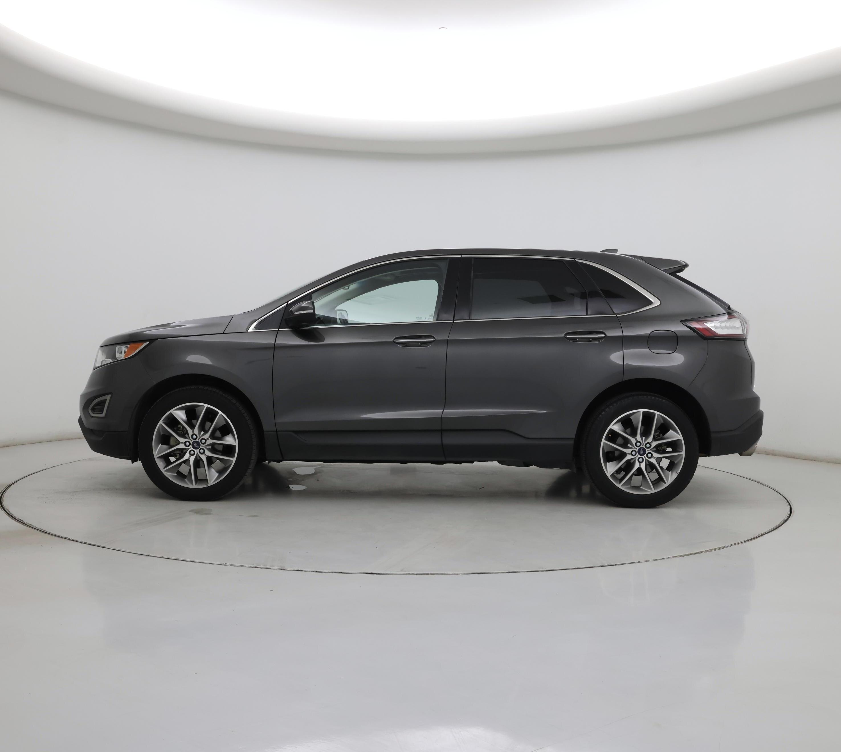 Thumbnail: 2017 Ford Edge - 3