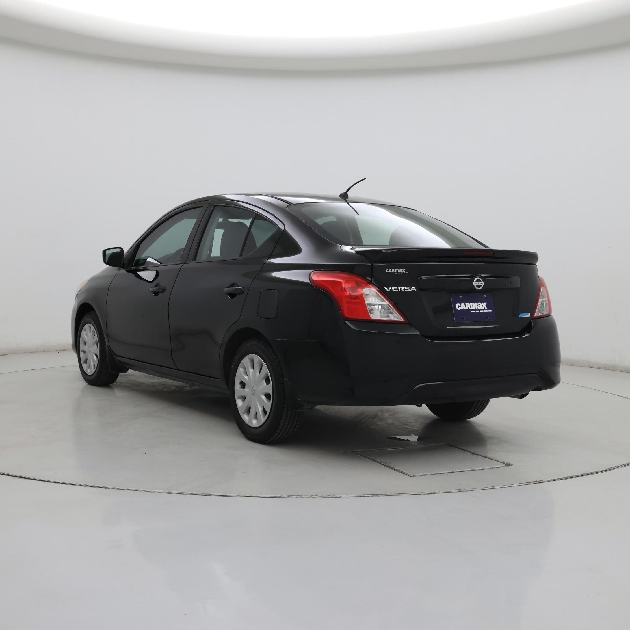 Thumbnail: 2016 Nissan Versa - 2