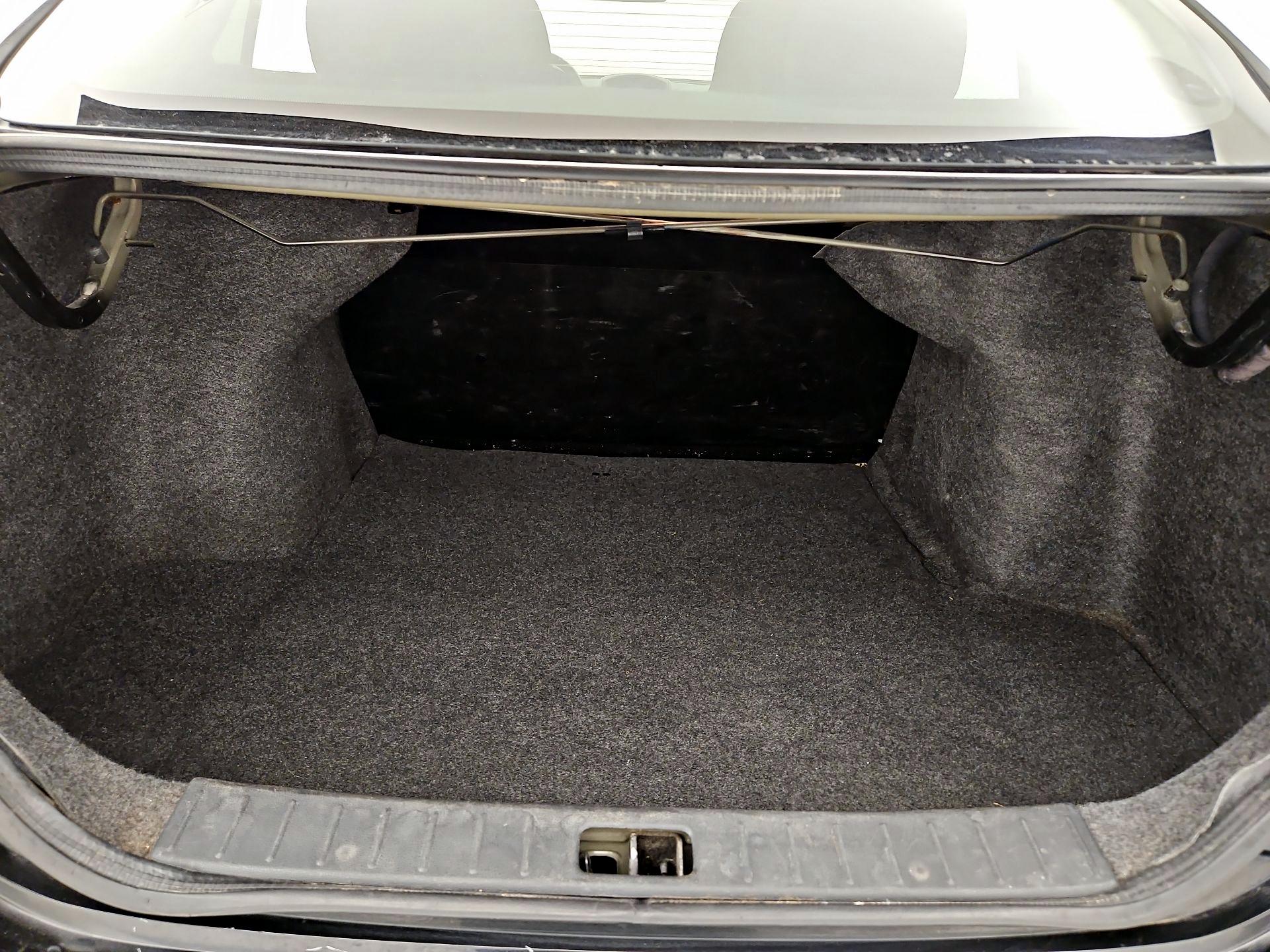 Thumbnail: 2016 Nissan Versa - 19
