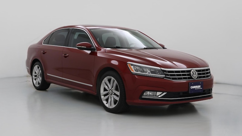 2017 Volkswagen Passat SE Hero Image