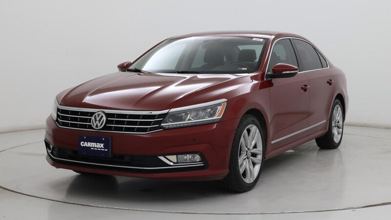 2017 Volkswagen Passat SE 4