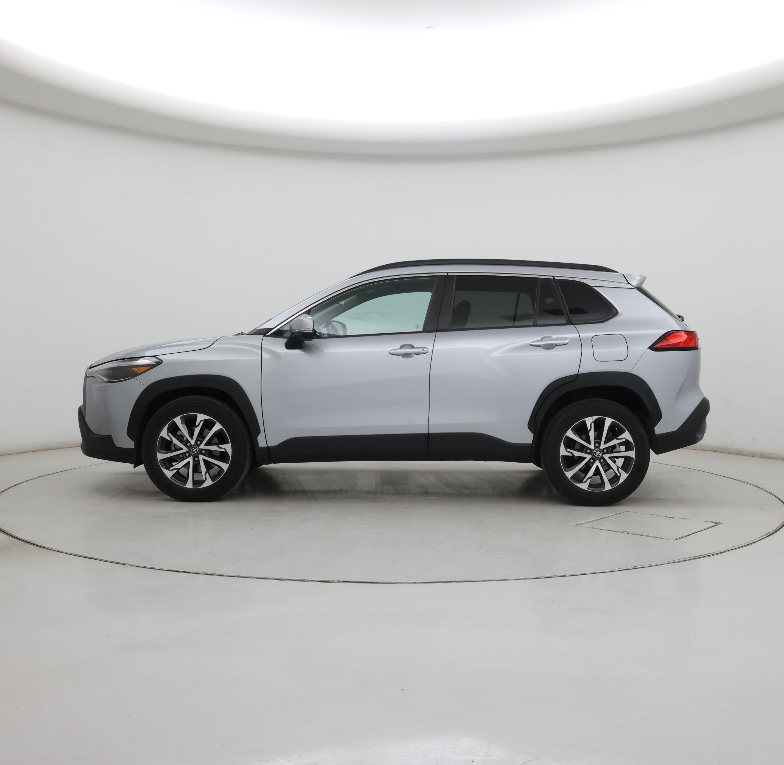 Thumbnail: 2022 Toyota Corolla Cross - 3