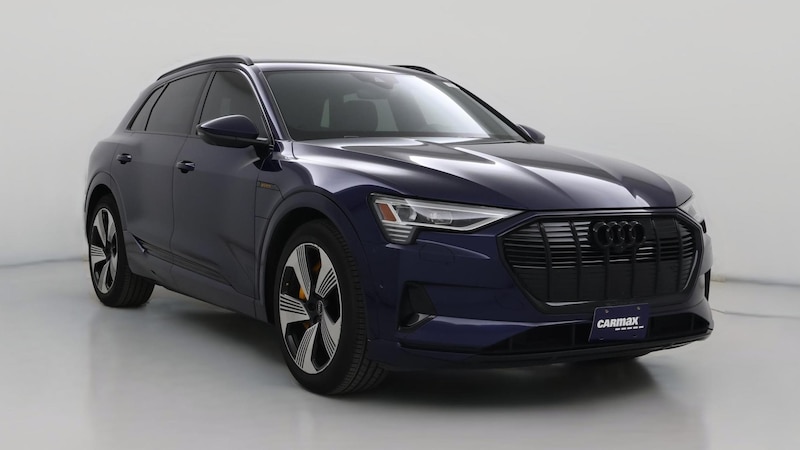 2022 Audi e-tron Premium Plus Hero Image