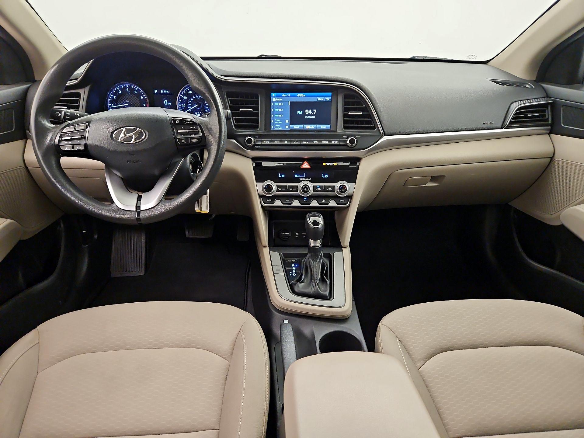 Thumbnail: 2020 Hyundai Elantra - 9