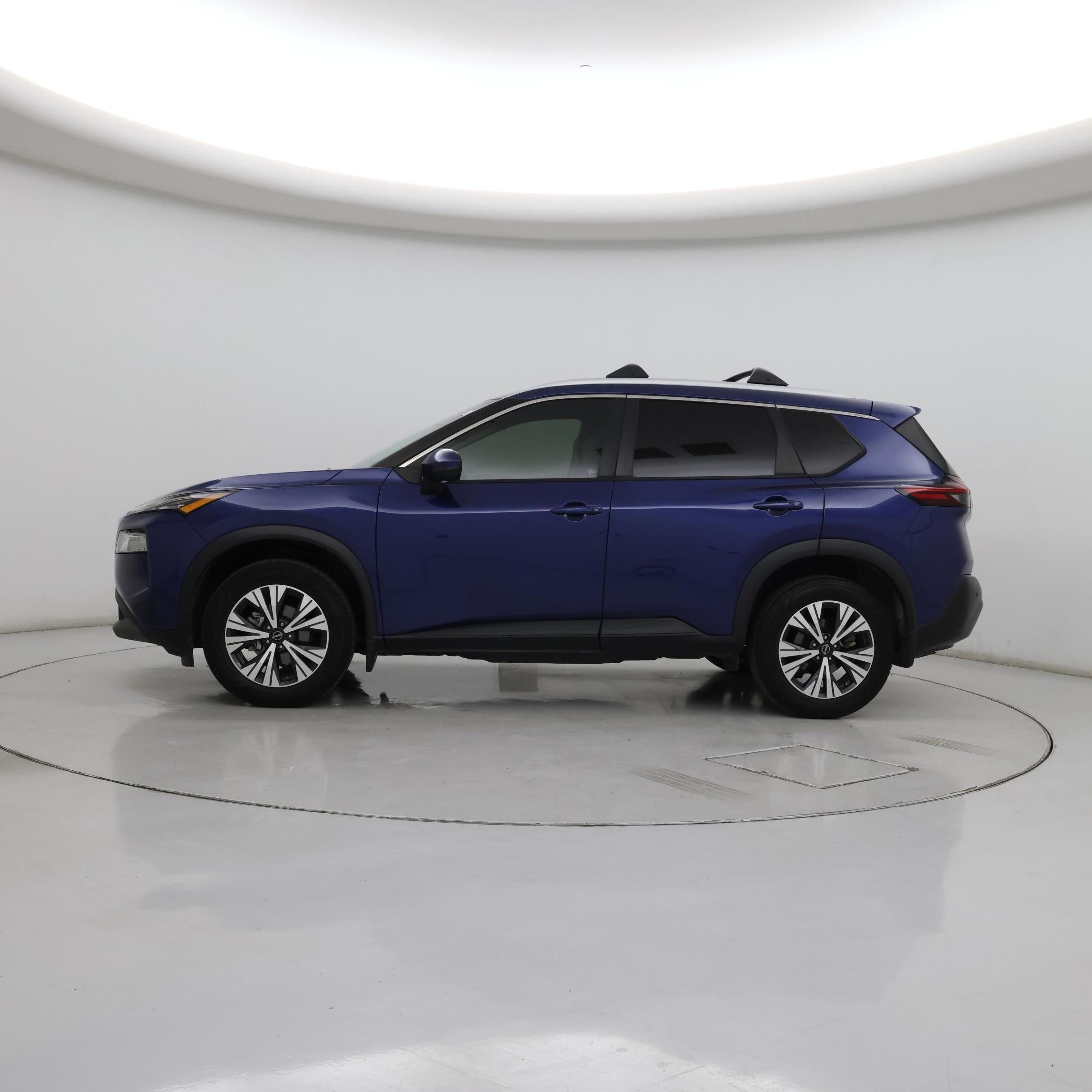 Thumbnail: 2022 Nissan Rogue - 3