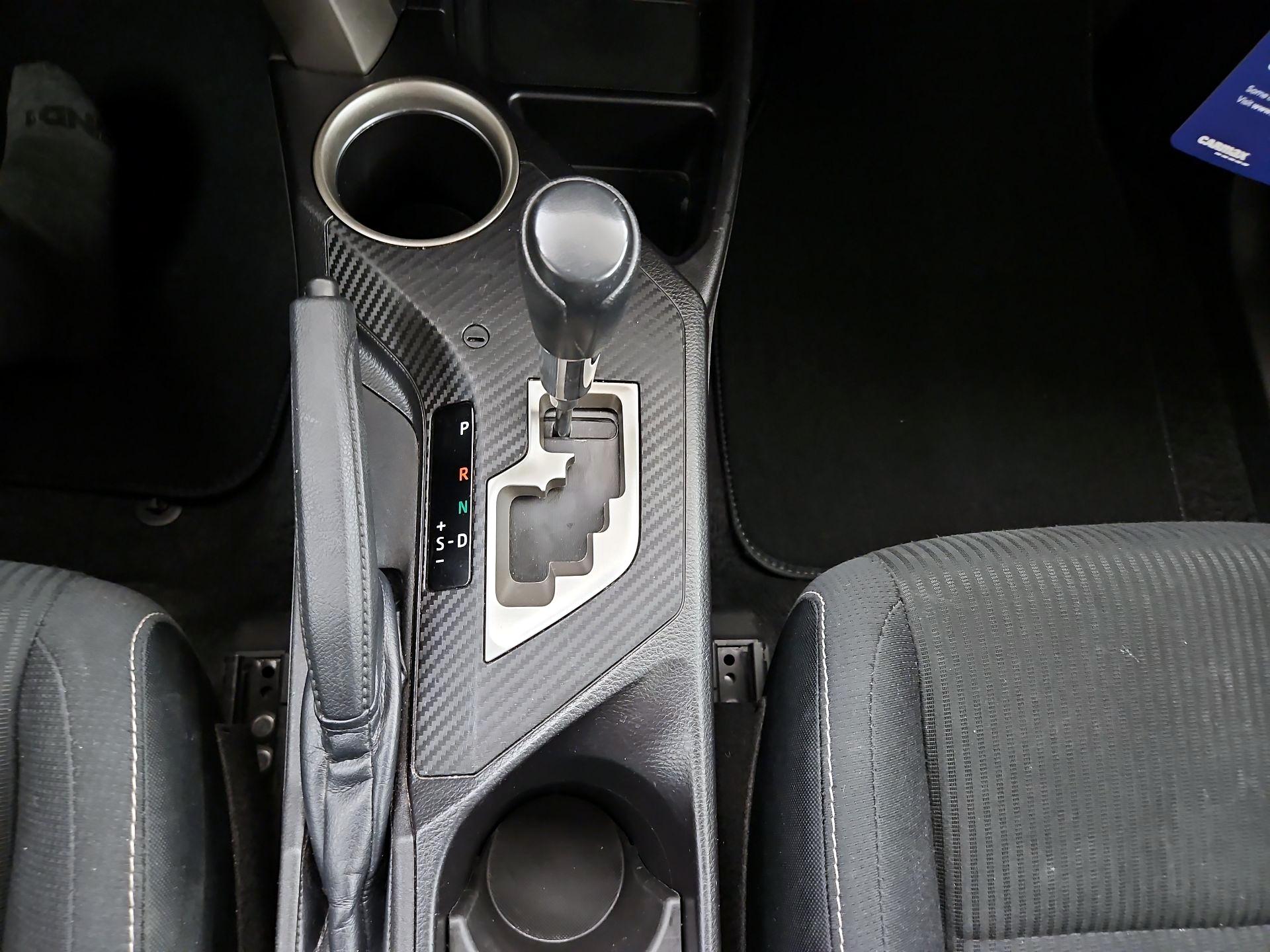 Thumbnail: 2013 Toyota RAV4 - 17