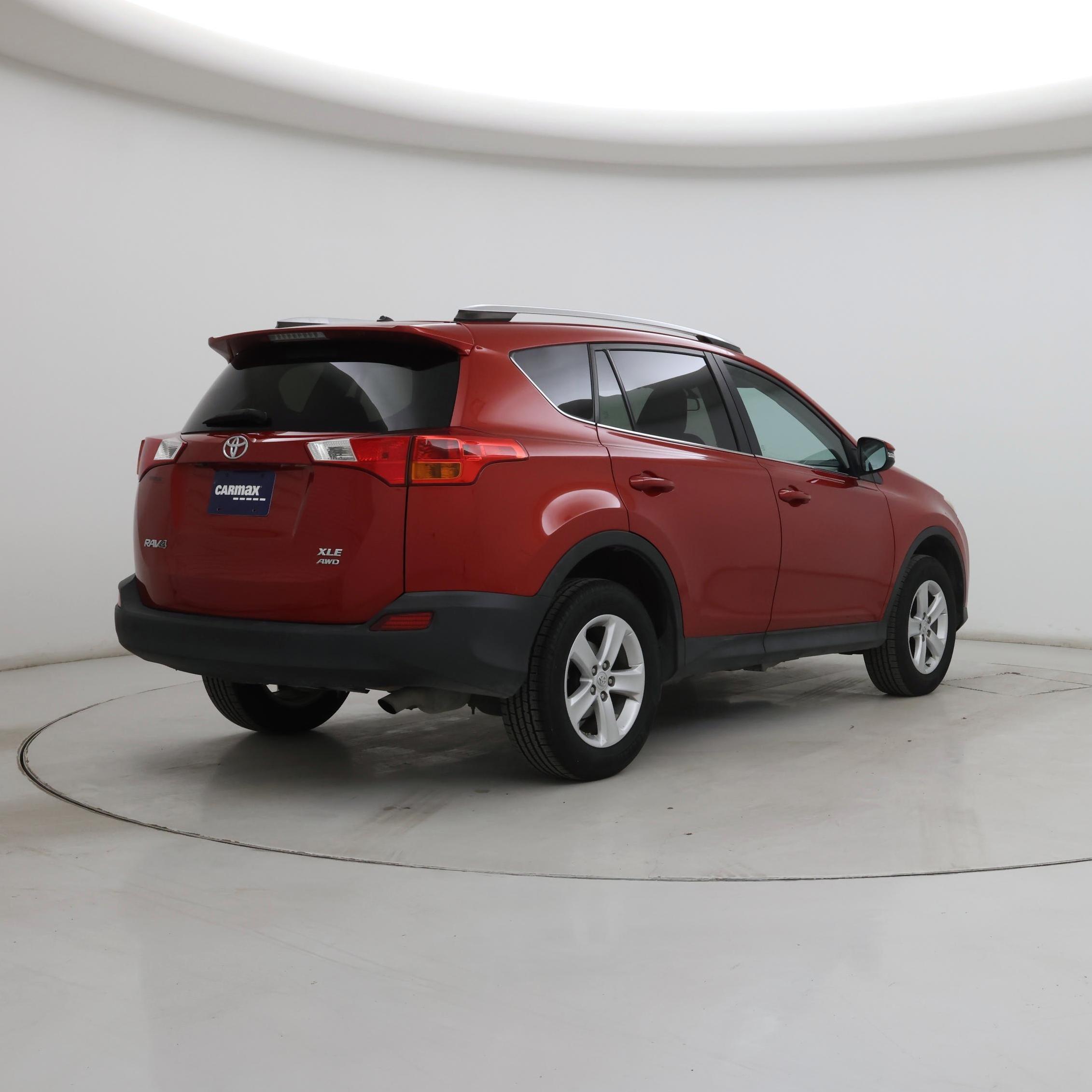 Thumbnail: 2013 Toyota RAV4 - 8