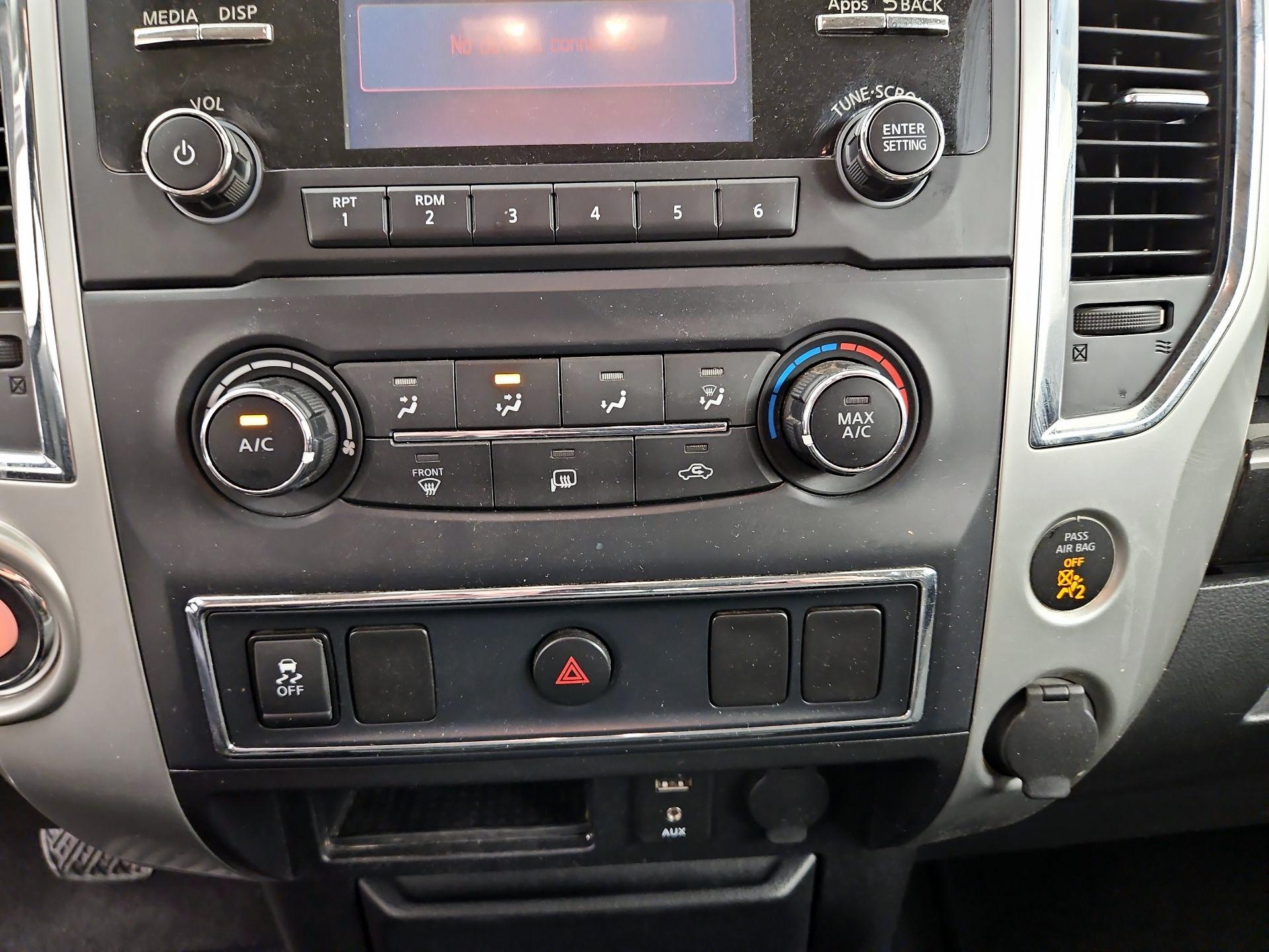 Thumbnail: 2017 Nissan Titan - 15
