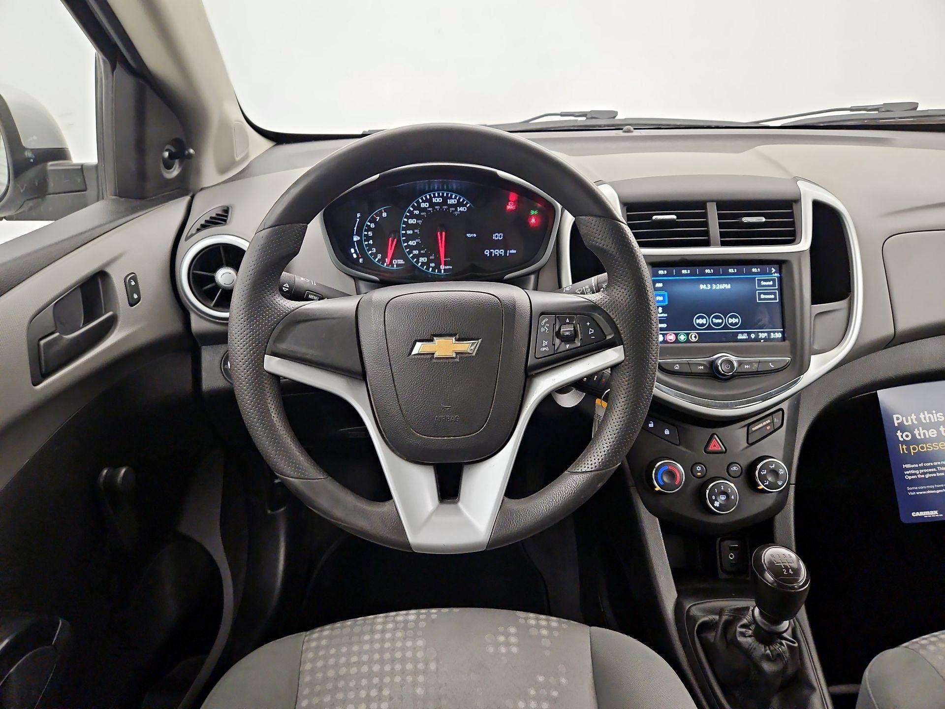 Thumbnail: 2018 Chevrolet Sonic - 10