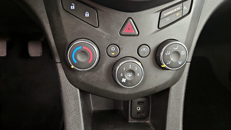 2018 Chevrolet Sonic LS 16