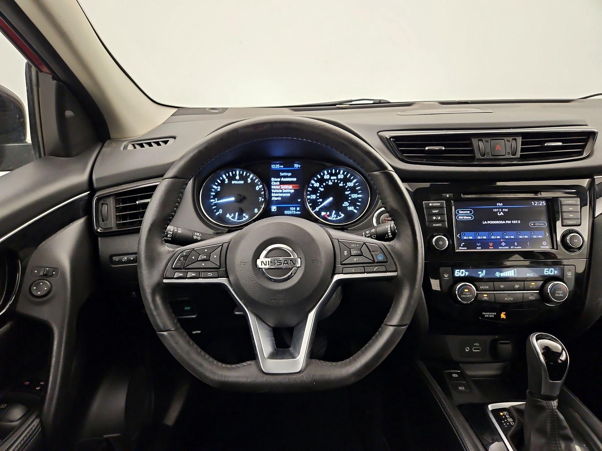 Thumbnail: 2019 Nissan Rogue Sport - 10