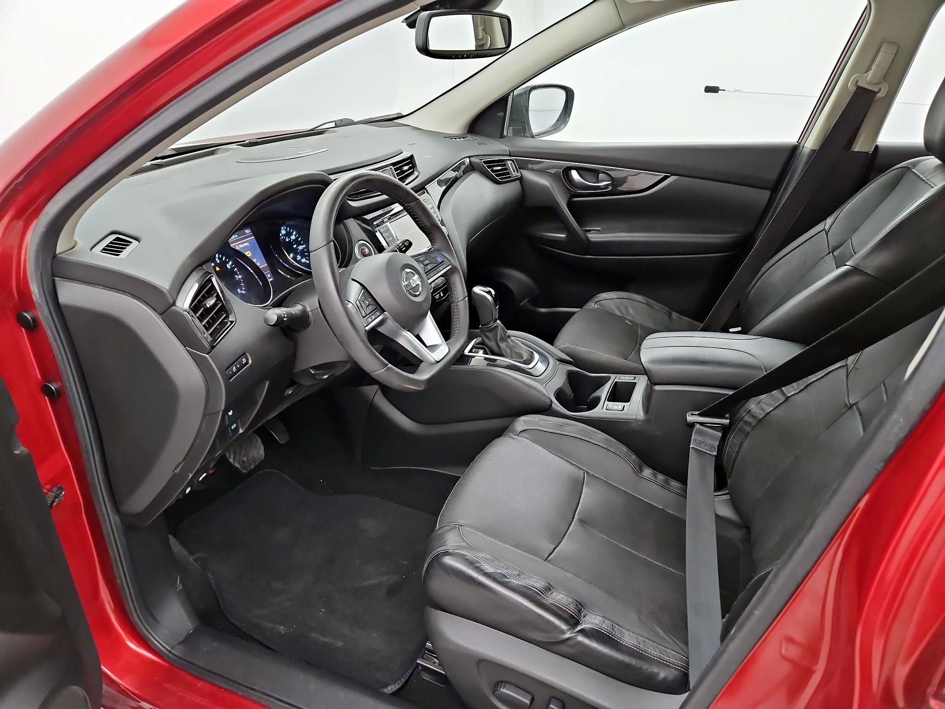 Thumbnail: 2019 Nissan Rogue Sport - 11