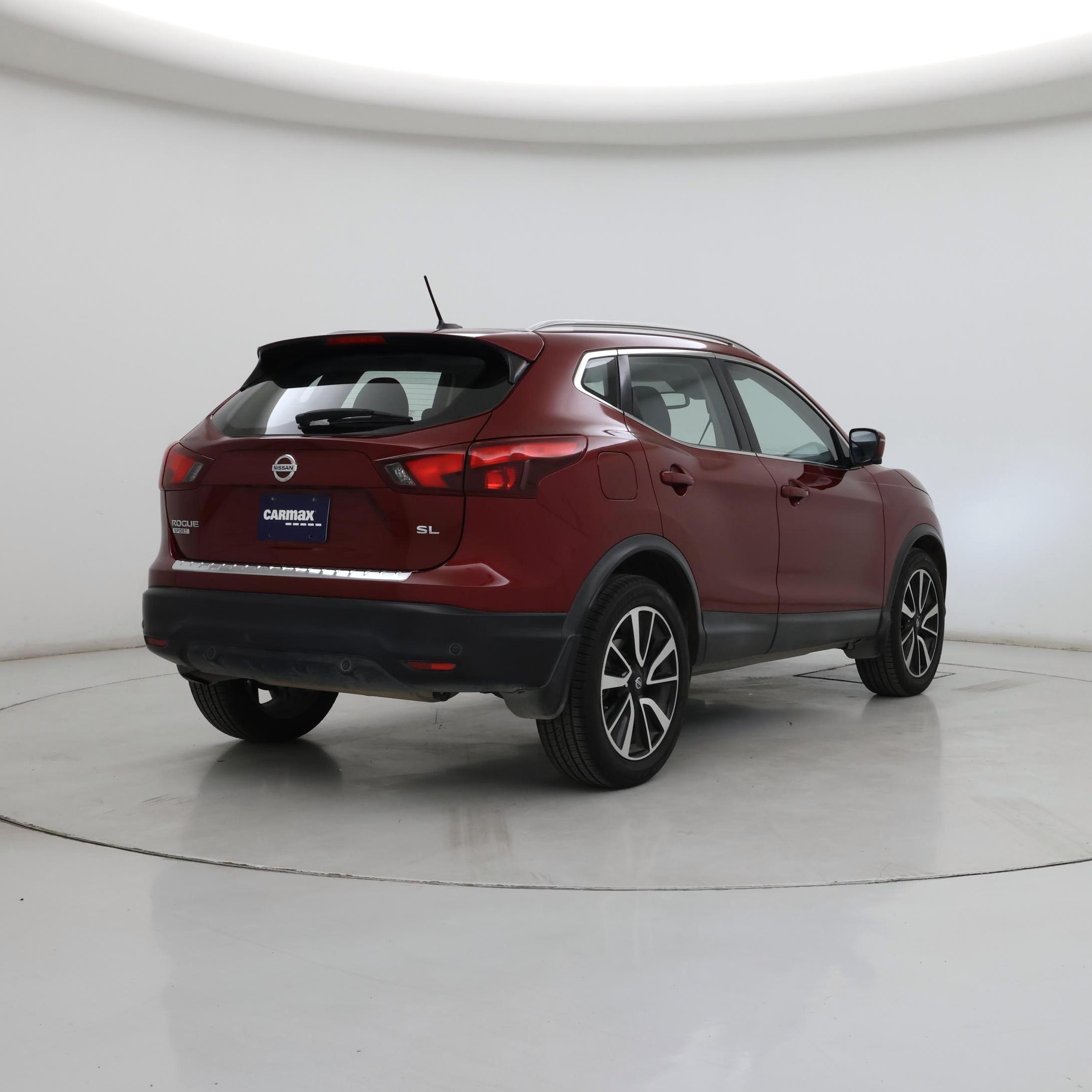Thumbnail: 2019 Nissan Rogue Sport - 8