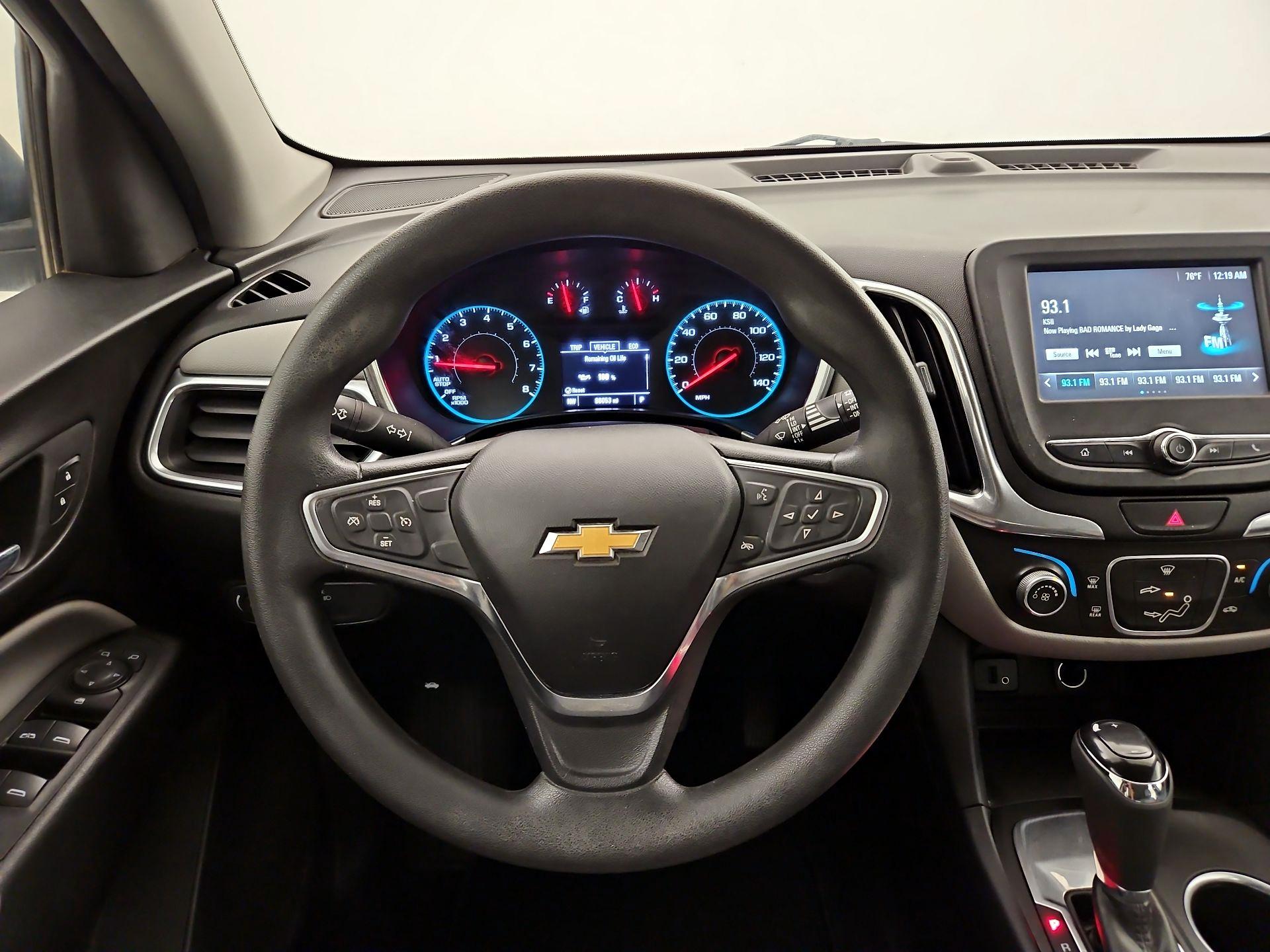 Thumbnail: 2018 Chevrolet Equinox - 10