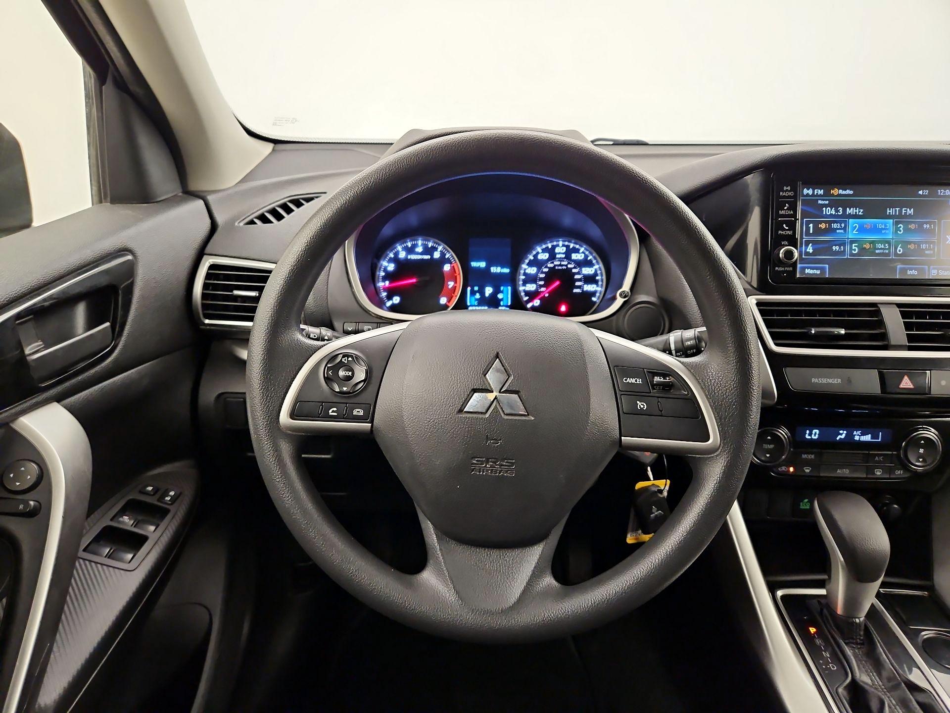 Thumbnail: 2018 Mitsubishi Eclipse Cross - 10