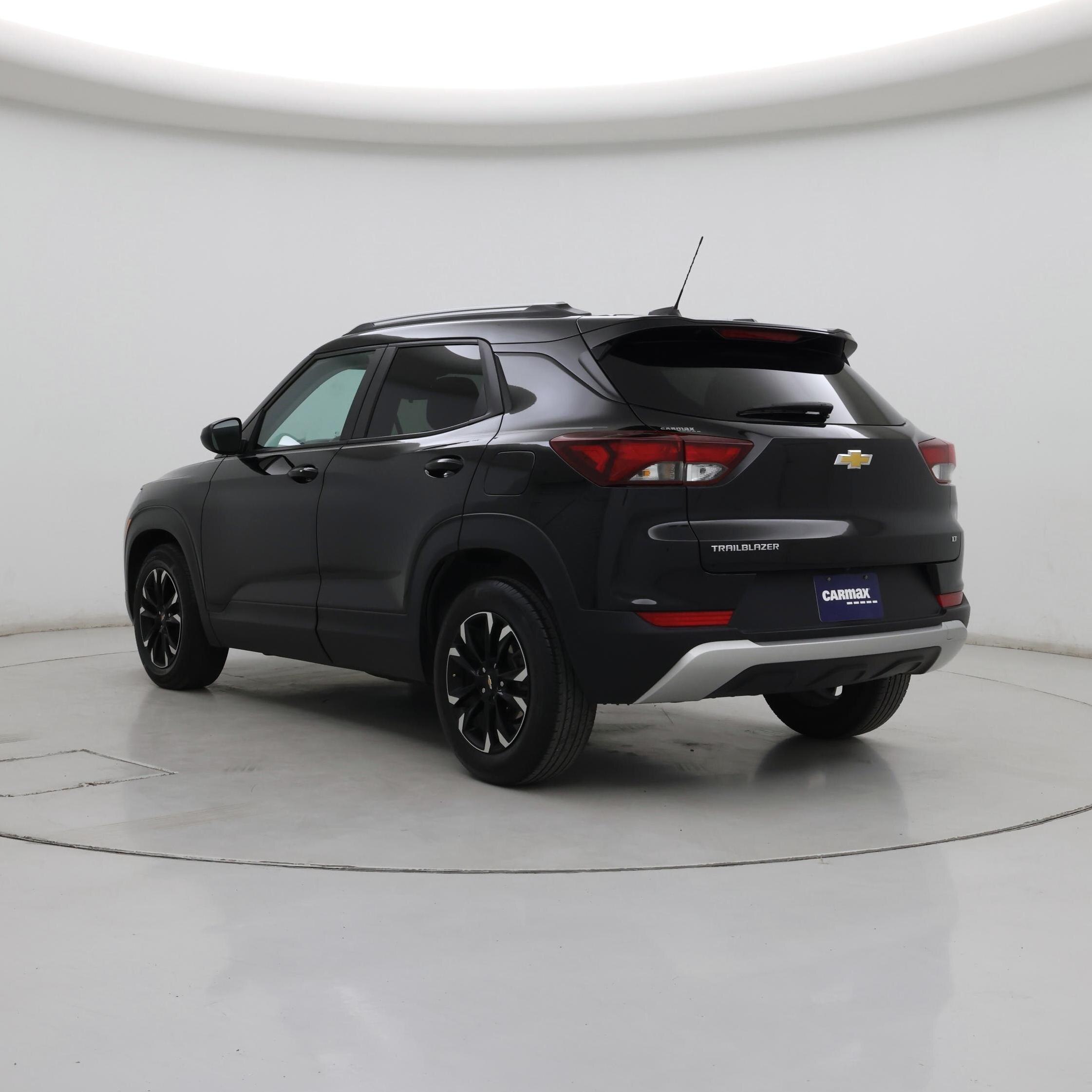 Thumbnail: 2023 Chevrolet TrailBlazer - 2