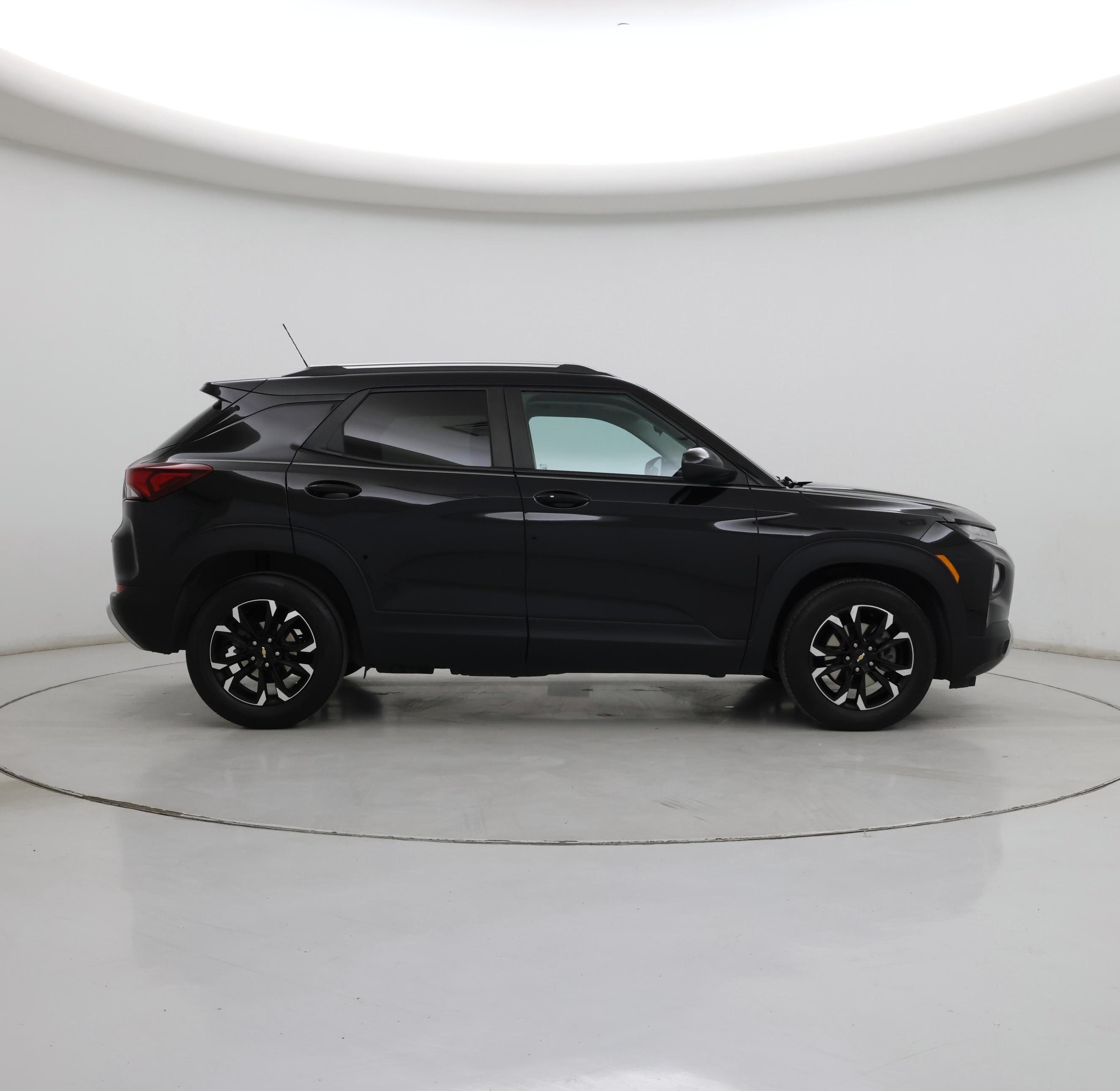 Thumbnail: 2023 Chevrolet TrailBlazer - 7