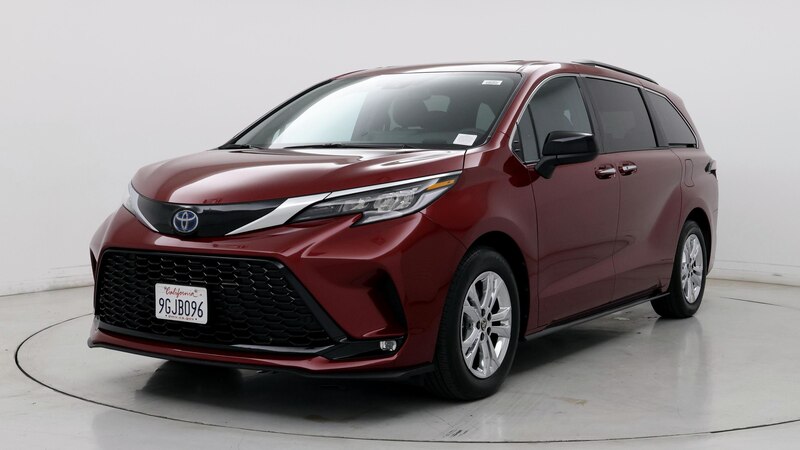 2023 Toyota Sienna XSE 4