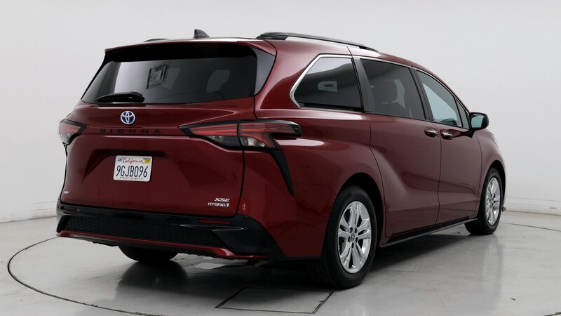 2023 Toyota Sienna XSE 8