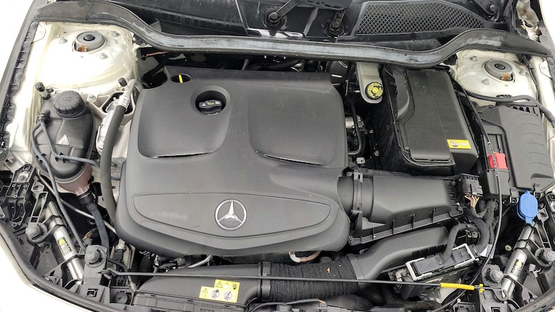 2016 Mercedes-Benz CLA 250 21