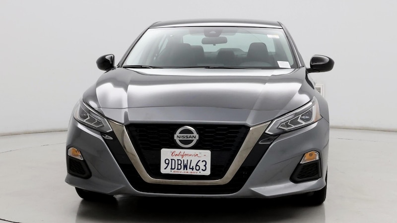 2022 Nissan Altima SR 5