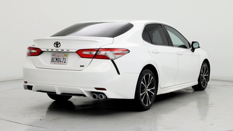 2018 Toyota Camry SE 8